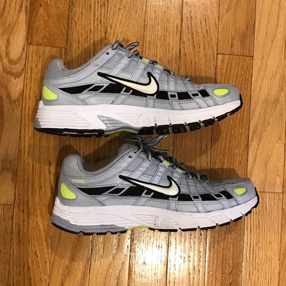 Women’s NIKE P-6000 Icon Clash Running Shoe - Picture 2 of 9
